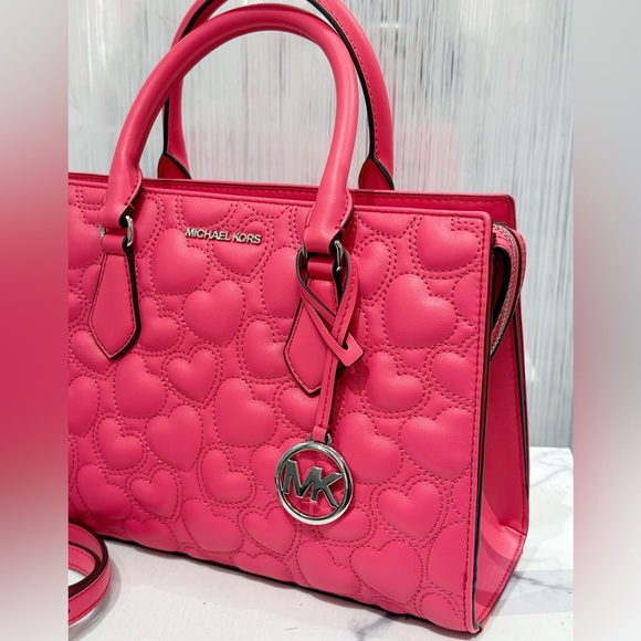 New set michael kors Sheila Medium Heart Embroidered Satchel and Coin Purse Set - Picture 7 of 12